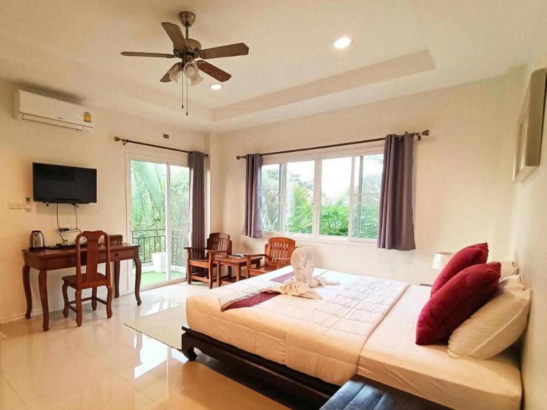 Hotel In Bang Kachao
